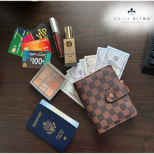 Load image into Gallery viewer, DAILY RITMO™ Checkered Pocket A7 Budget Mini Binder Wallet Planner Notebook with Money Stuffing Zip Envelopes
